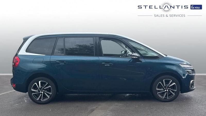 Blue Used 2022 Citroën C4 SpaceTourer PureTech MPV | £13,589 (Good price) - Image 1/4