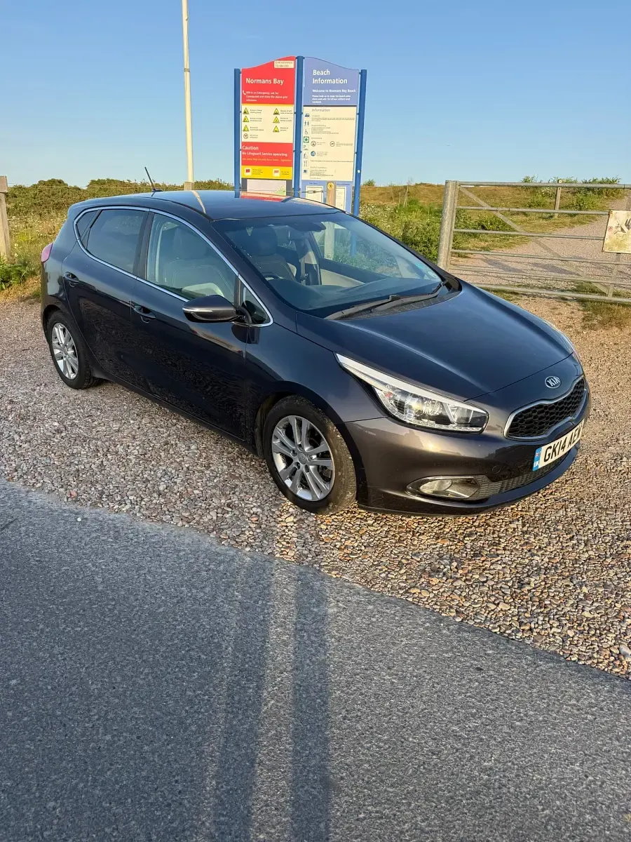 Used Kia Ceed 2014 Silver Hatchback