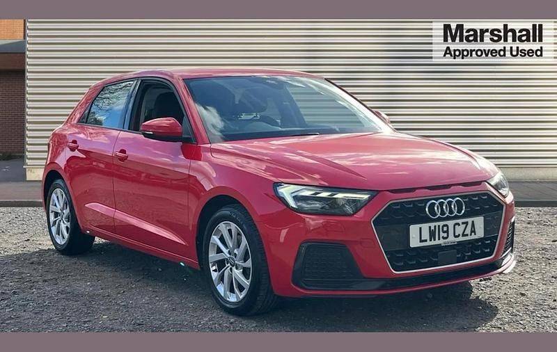 Used Audi A1 Sport 116 HP (85 kW) 2019 Red SUV