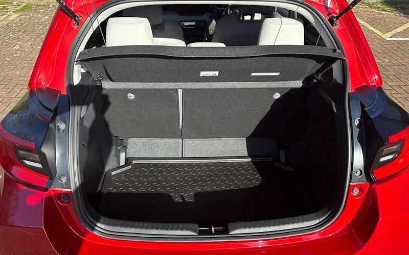 Used Toyota Yaris Hybrid 116 HP (85 kW) 2025 Hatchback