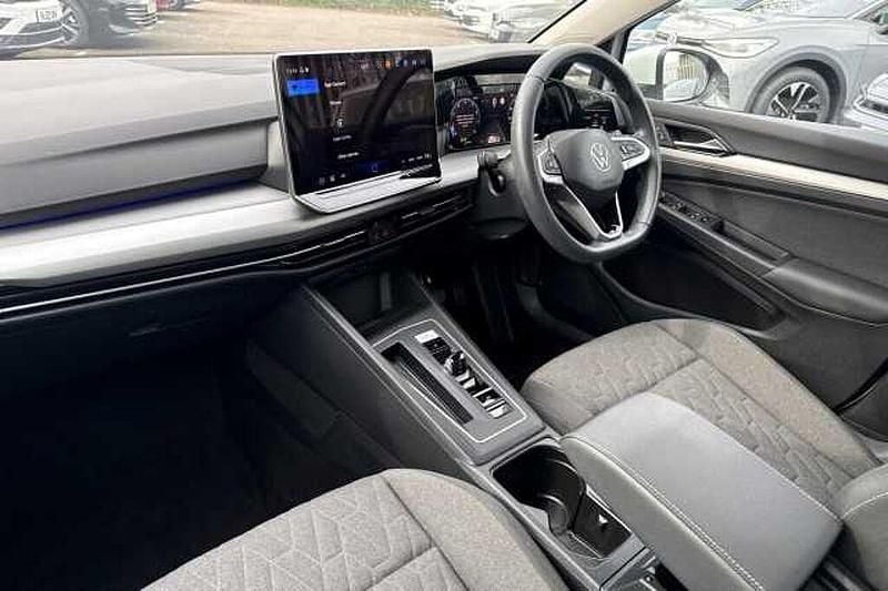 Used VW Golf VIII 150 HP (110 kW) 2024