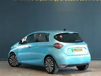 Used Renault Zoe Techno 98 kW (134 HP) 2023 Blue Hatchback