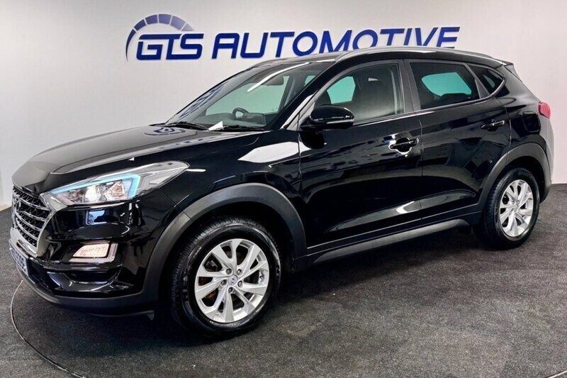 Black Used 2020 Hyundai Tucson SE SUV | £12,980 (Super price) - Image 1/1