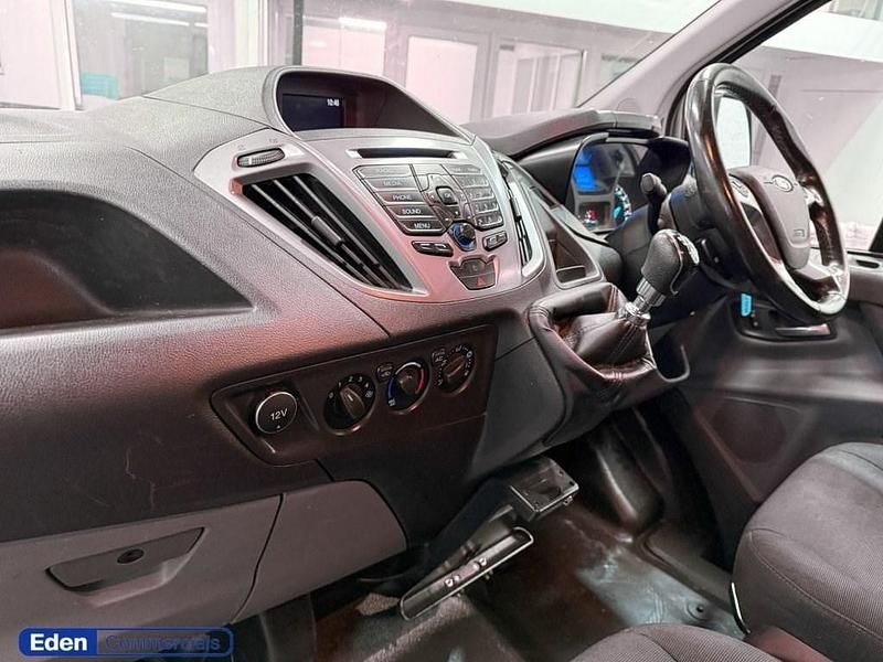 Used Ford Transit Custom Trend 104 HP (76 kW) 2018 Silver Van