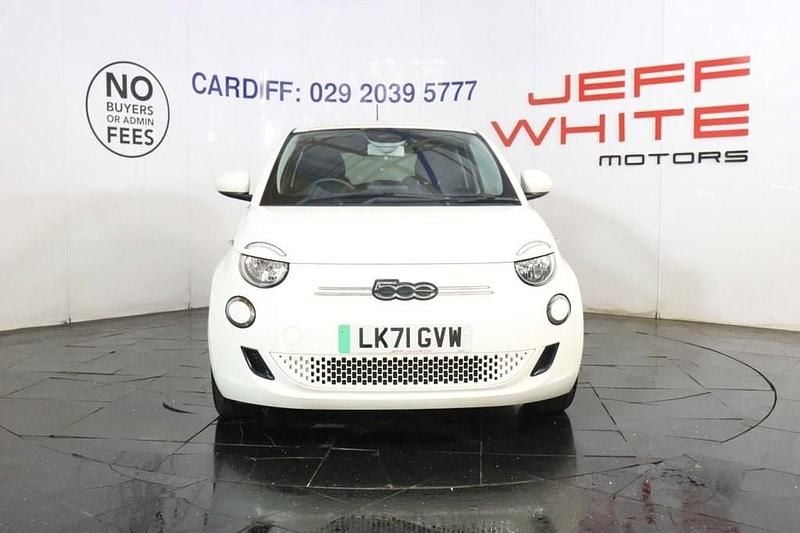 Used Fiat 500e Passion 86 kW (118 HP) 2021 White Hatchback
