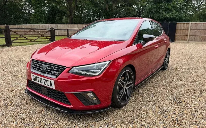 Used Seat Ibiza FR Sport 116 HP (85 kW) 2020 Red Hatchback