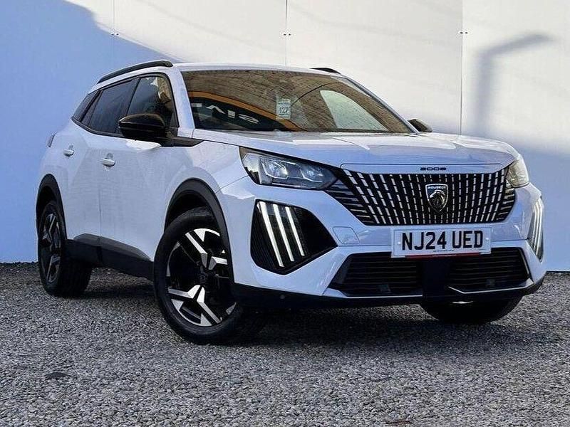 Used Peugeot 2008 Allure 129 HP (94 kW) 2024 White SUV