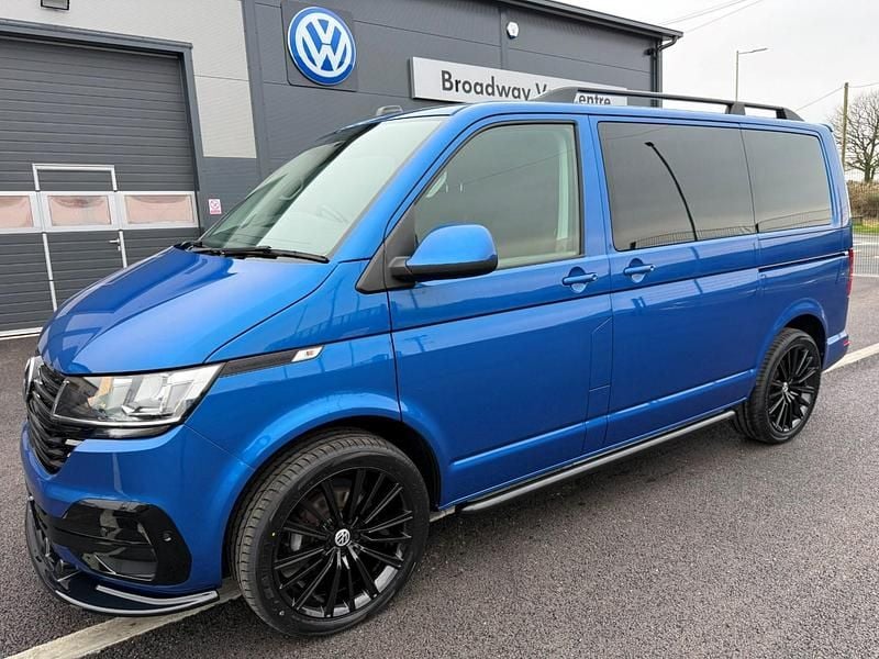 Used VW Shuttle SE 2020 Blue MPV