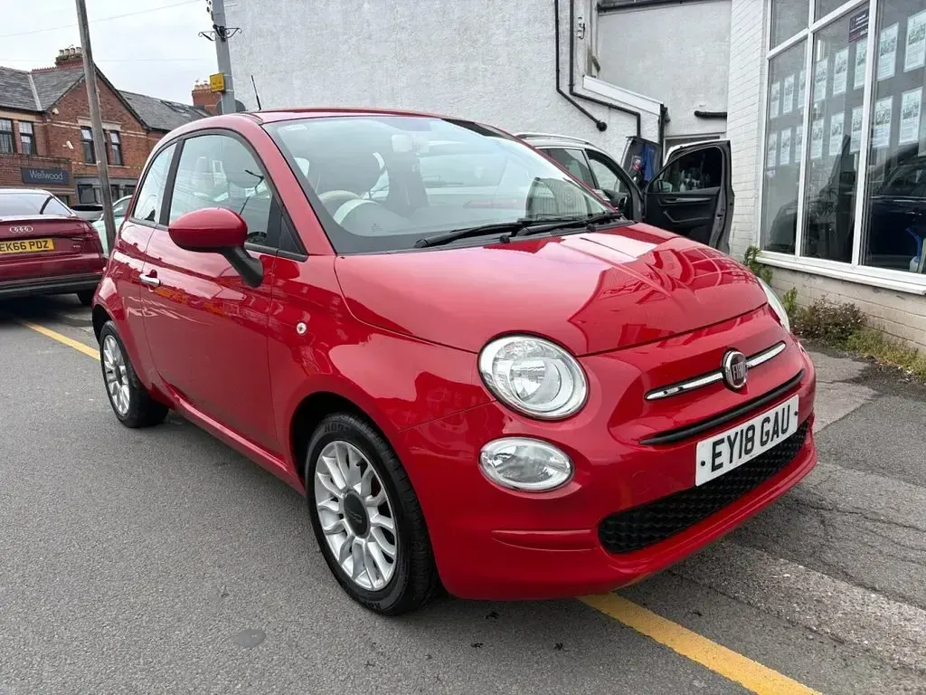 Used Fiat 500 Pop Star 69 HP (50 kW) 2018 Red Hatchback