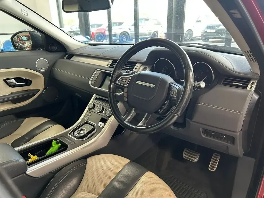 Używany Land Rover Range Rover evoque Dynamic 2014 Czerwony SUV