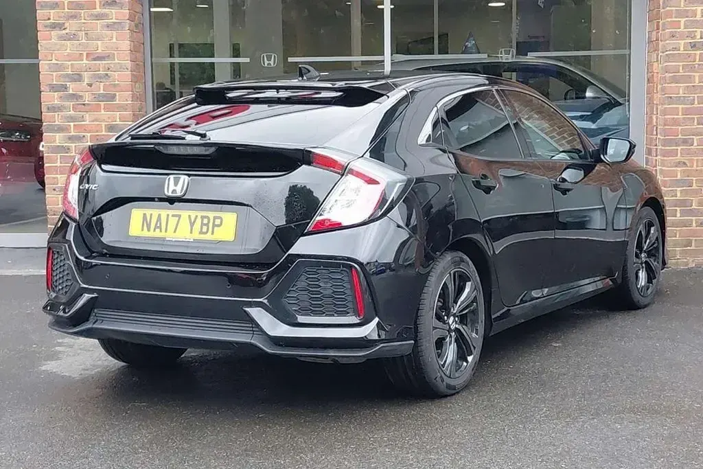 Używany Honda Civic SR 2017 Czarny Hatchback