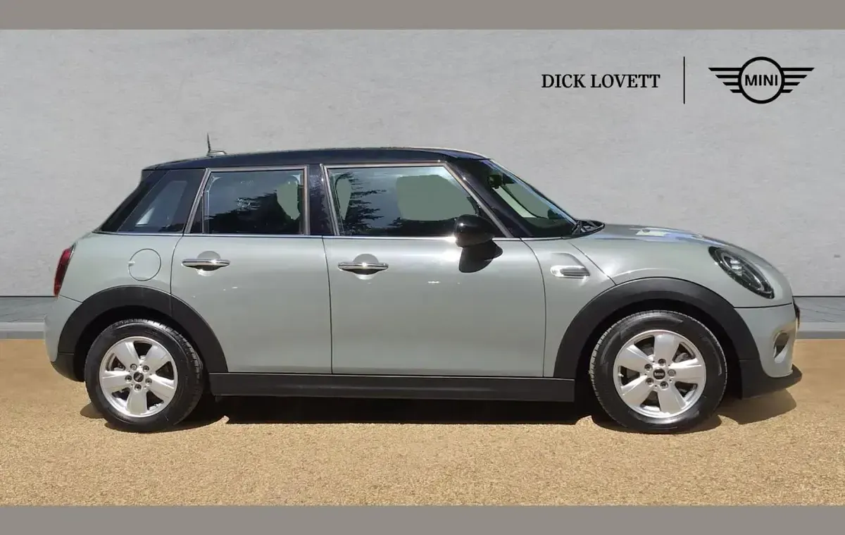 Used Mini Cooper Classic 136 HP (100 kW) 2019 Grey Hatchback