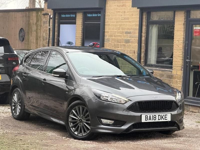 Used Ford Focus ST-Line 2018 Grey Hatchback