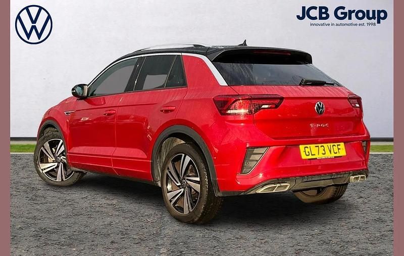Used VW T-Roc R-line 150 HP (110 kW) 2024 Red SUV