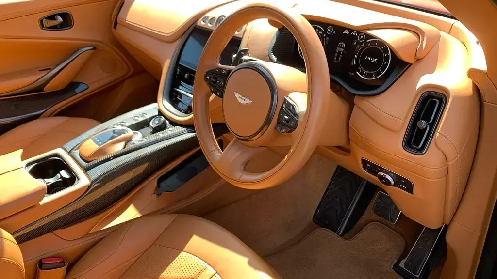 Usado Aston Martin DBX 707 707 CV (519 kW) 2024 Rojo SUV
