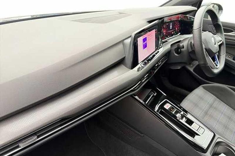 Used VW Golf VIII GTE 245 HP (180 kW) 2022 Grey Hatchback