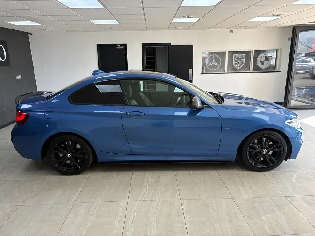 Used BMW M235 Comfort Edition 326 HP (239 kW) 2015 Blue Coupe