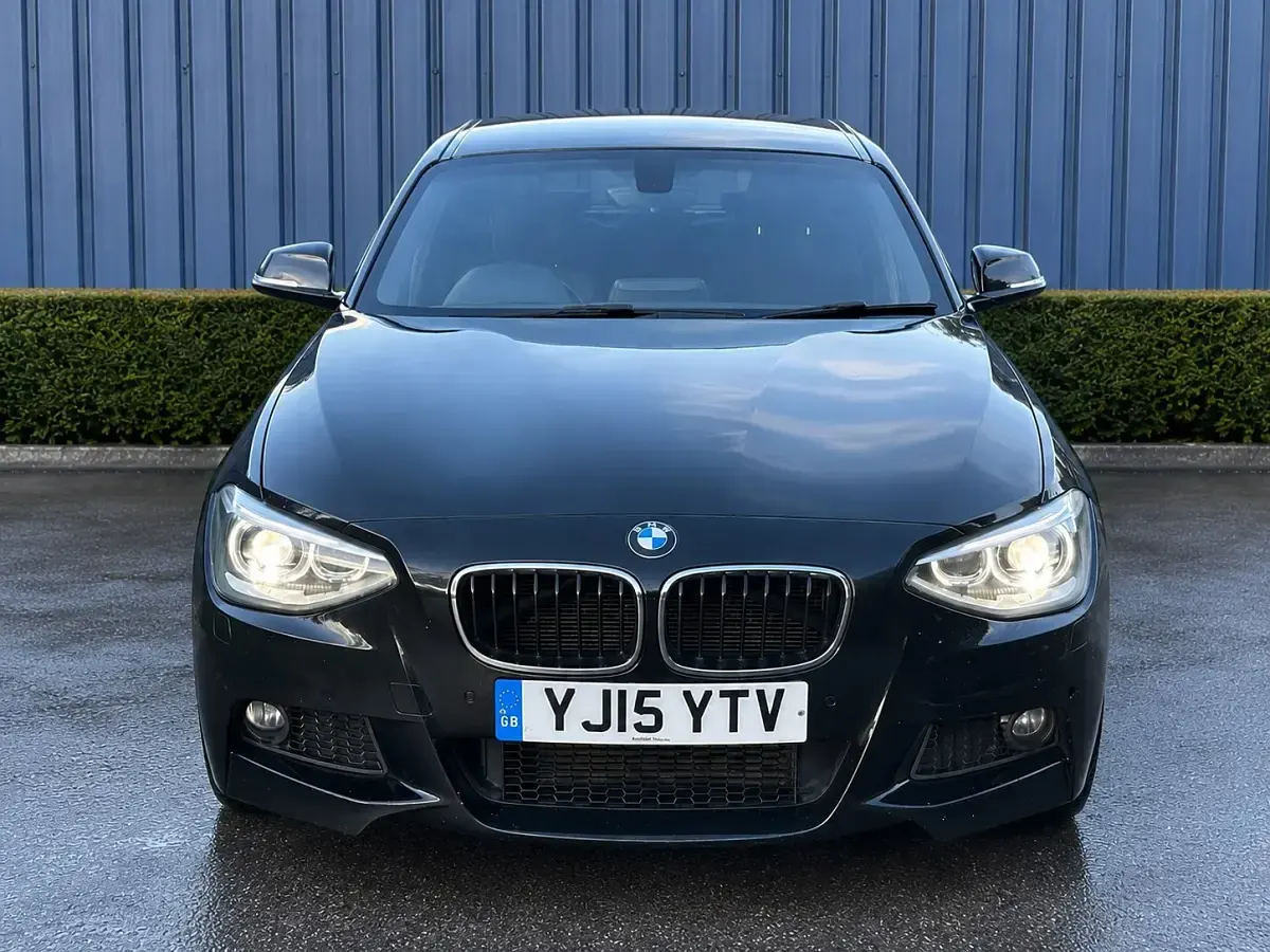 Begagnad BMW 116 M Sport 2015 Svart Halvkombi