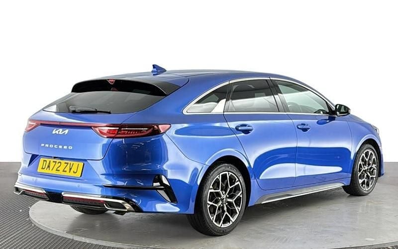 Used Kia ProCeed GT-Line 160 HP (117 kW) 2023 Blue Estate