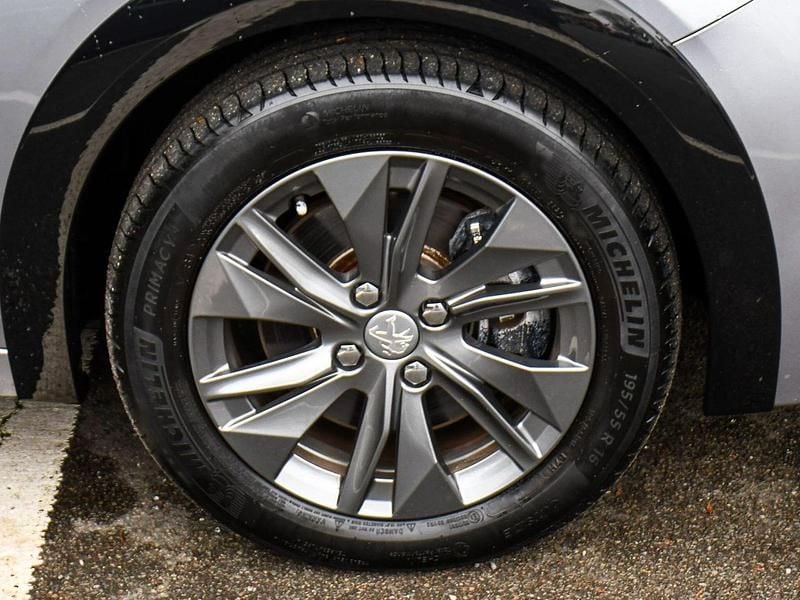 Used Peugeot e-208 Allure Premium 98 kW (134 HP) 2021 Grey Hatchback