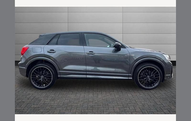 Used Audi Q2 Black Edition 150 HP (110 kW) 2025 Daytona grey SUV