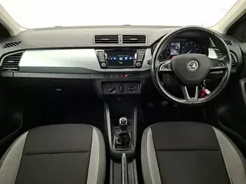 Used Skoda Fabia SE 90 HP (66 kW) 2016 Beige Hatchback
