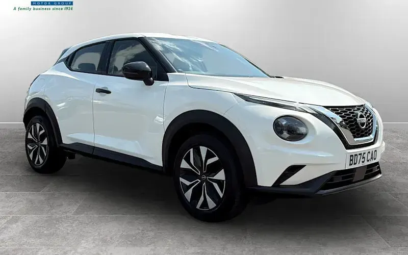 Używany Nissan Juke Acenta Premium 114 KM (83 kW) 2025 SUV