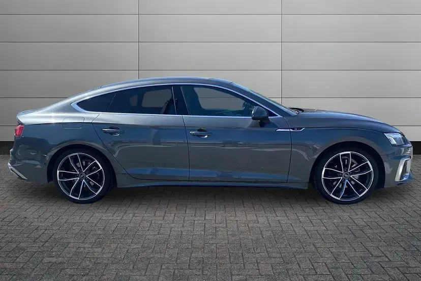 Used Audi A5 Sportback S-Line 148 HP (108 kW) 2024 Daytona grey Hatchback