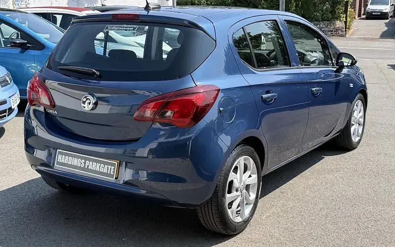 Used Vauxhall Corsa 90 HP (66 kW) 2017 Blue Hatchback