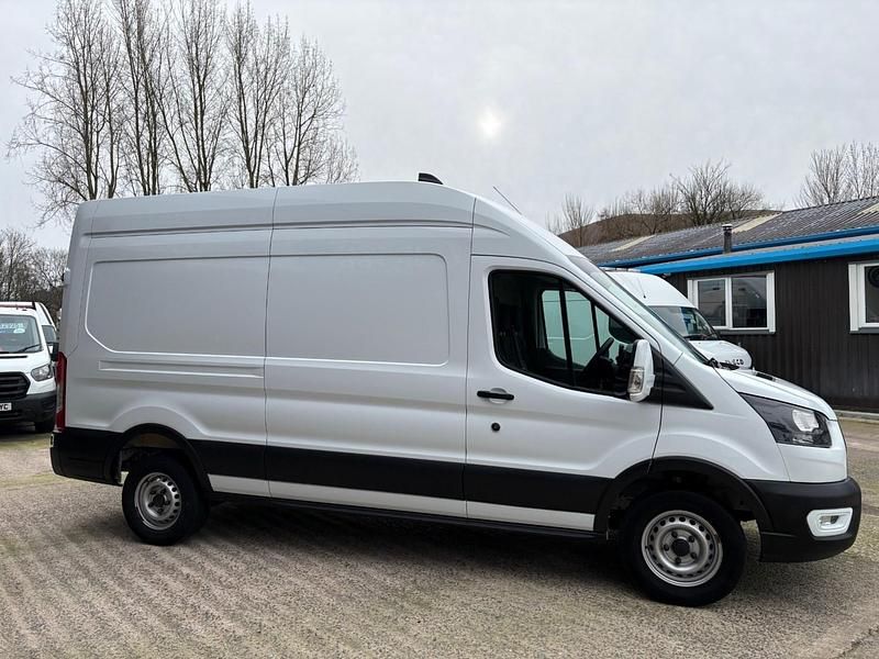 Used Ford Transit 130 HP (95 kW) 2022 White Van