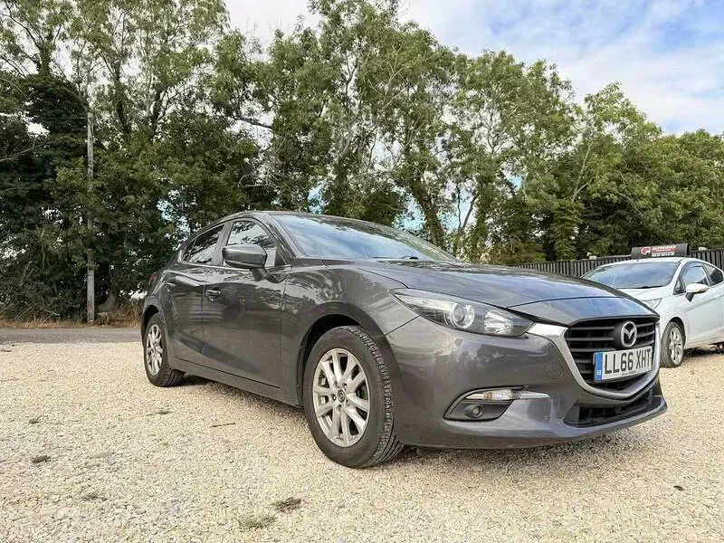 Used Mazda 3 165 HP (121 kW) 2016 Grey