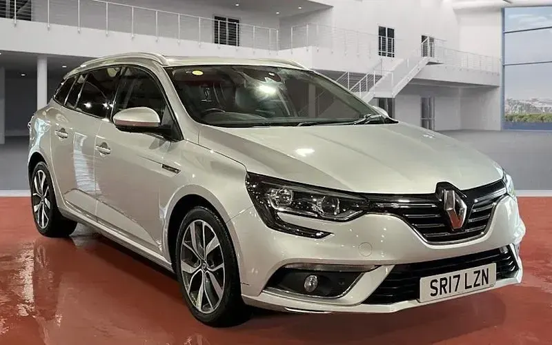 Used Renault Mégane GrandTour Dynamique 110 HP (80 kW) 2018 Estate