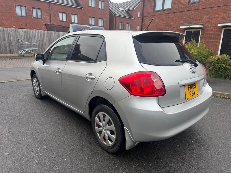 Used Toyota Yaris 2024 Silver Hatchback