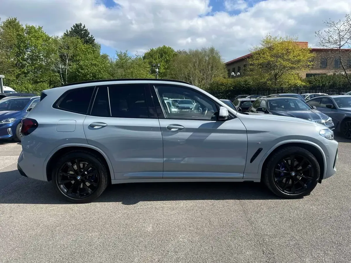 Usado BMW X3 M Sport 292 HP (214 kW) 2023 Cinzento SUV