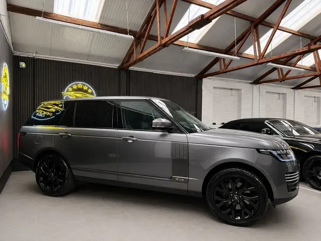Used Land Rover Range Rover Autobiography 404 HP (297 kW) 2020 Grey SUV