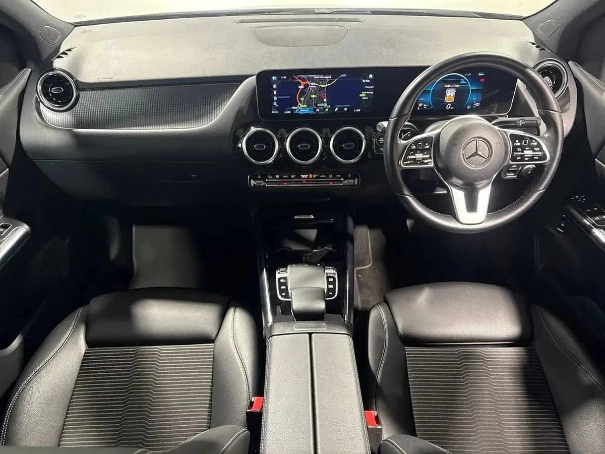 Used Mercedes B180 Executive 116 HP (85 kW) 2019 Grey Hatchback