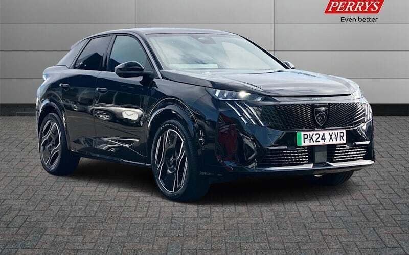 Used 2025 Peugeot e-3008 GTi SUV | £25,990 (Fair price) - Image 1/4