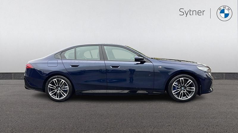 Used BMW i5 M Sport 246 kW (335 HP) 2025 Blue