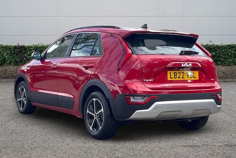Used Kia Niro 2022 Red SUV