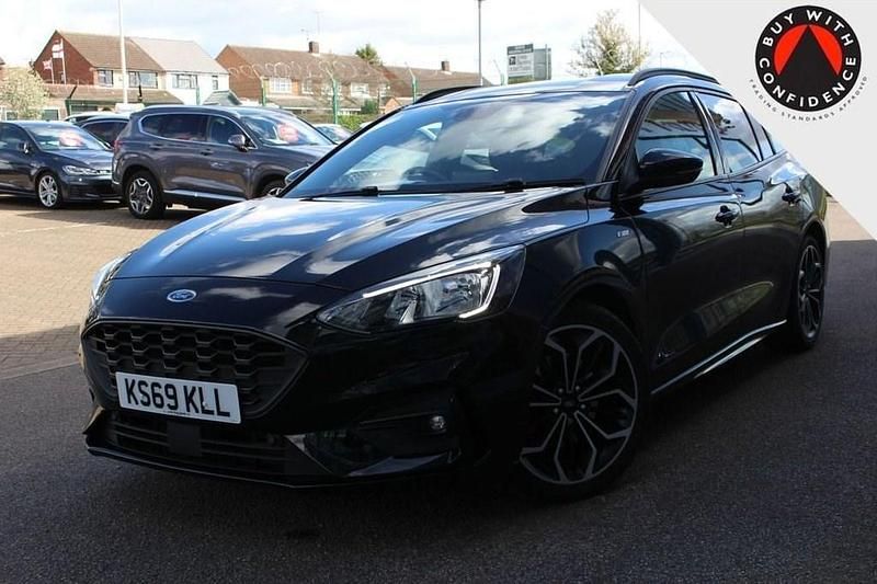 Used Ford Focus ST-Line X 125 HP (91 kW) 2019 Black Estate