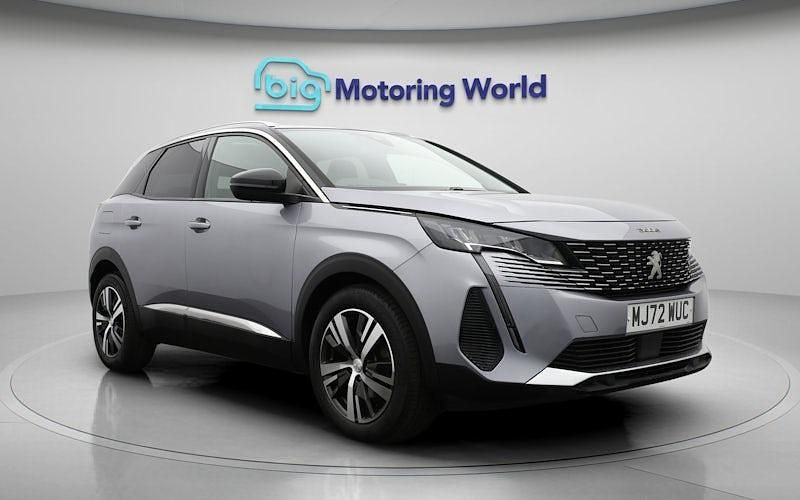Used Peugeot 3008 Allure+ 131 HP (96 kW) 2022 Grey SUV