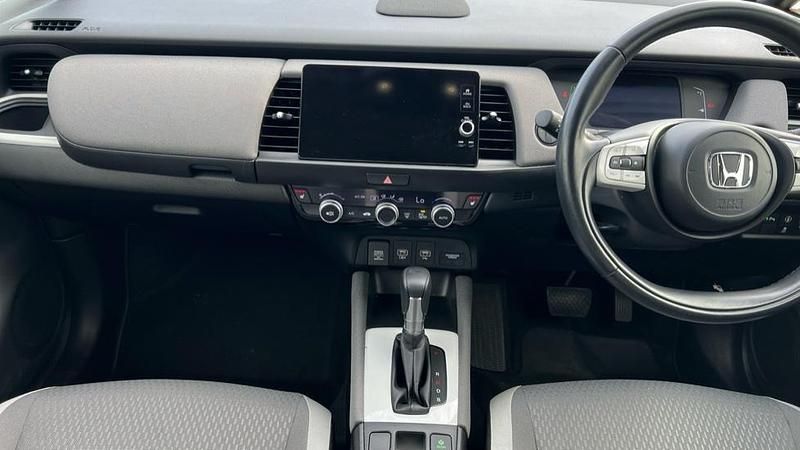 Used Honda Jazz Hybrid 109 HP (80 kW) 2023 Black Hatchback