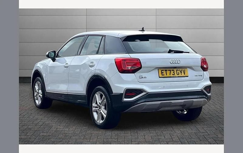 Used Audi Q2 Sport 150 HP (110 kW) 2024 White SUV
