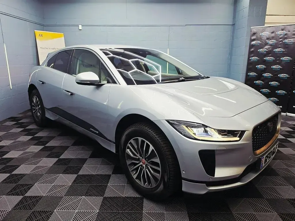 Used Jaguar I-Pace SE 294 kW (400 HP) 2018 Silver SUV