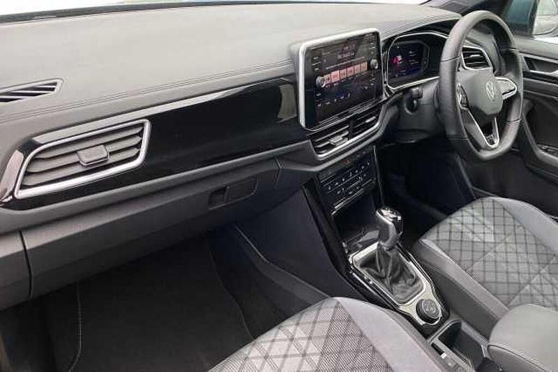 Used VW T-Roc 190 HP (139 kW) 2023 SUV