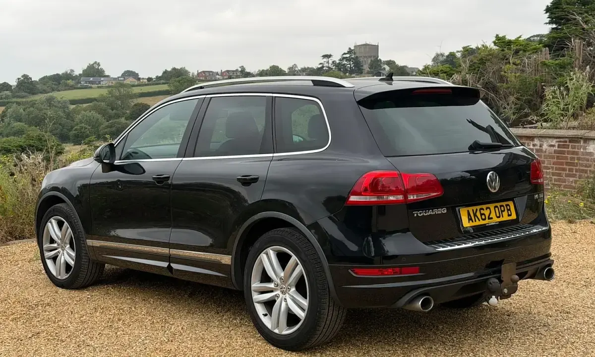 Used VW Touareg 245 HP (180 kW) 2012 Black SUV