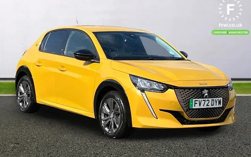 Used Peugeot e-208 Allure+ 100 kW (136 HP) 2022 Hatchback