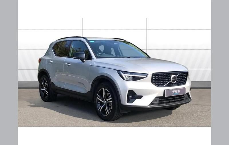 Silver Used 2023 Volvo XC40 Plus SUV | £30,524 (Fair price) - Image 1/4