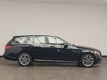 Used Mercedes C200 184 HP (135 kW) 2018 Black Estate