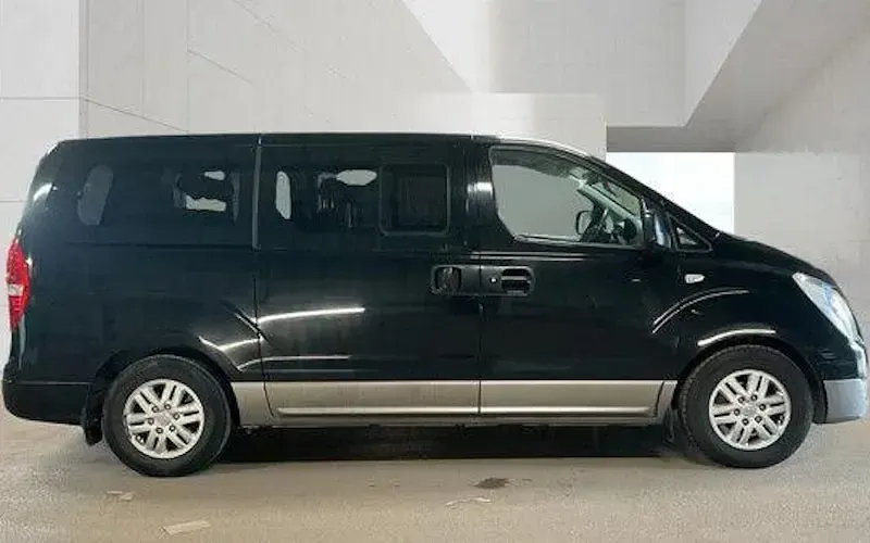 Used Hyundai I800 SE 170 HP (125 kW) 2018 MPV